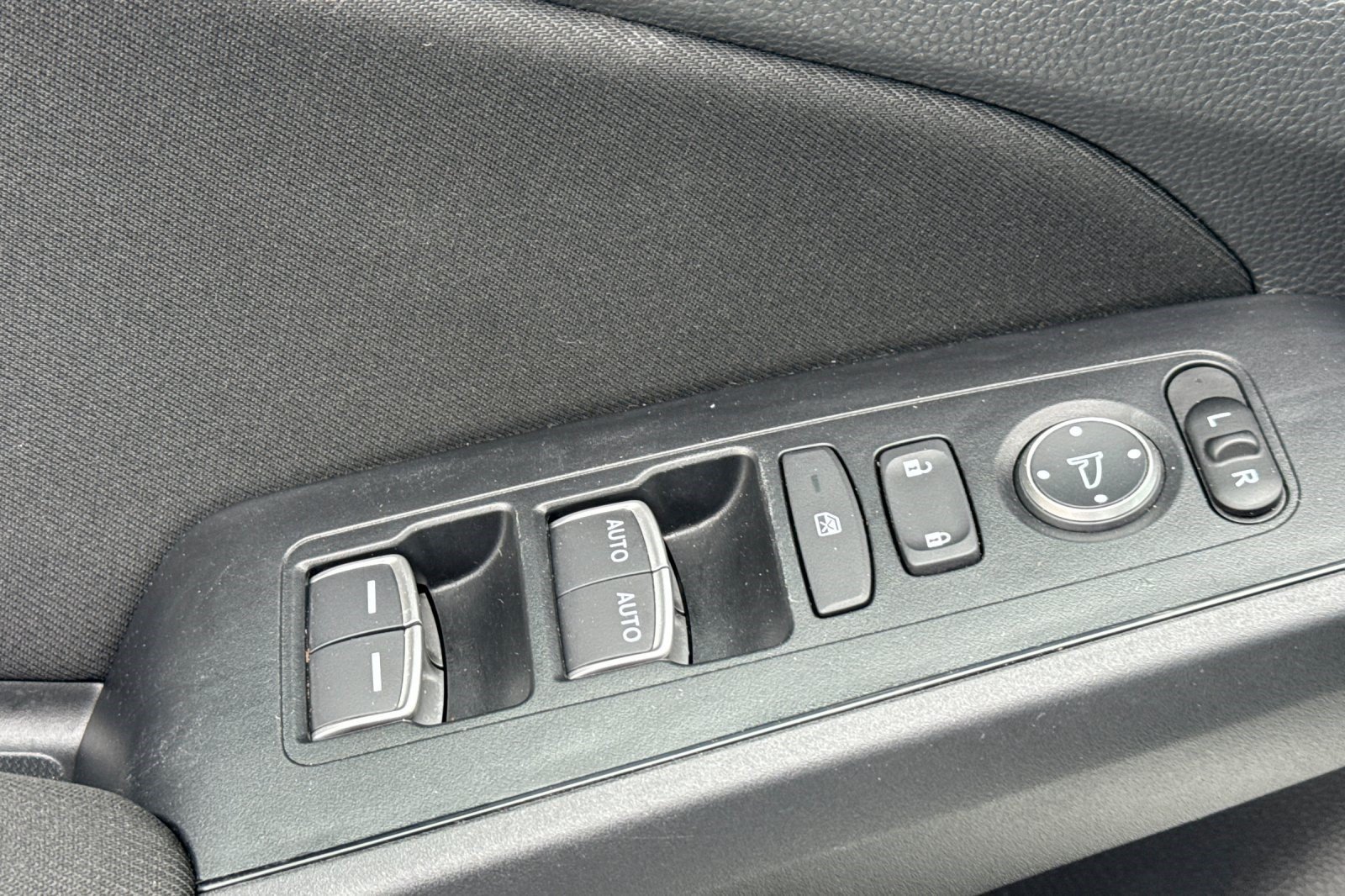 Used 2025 Honda Civic Sport image 14