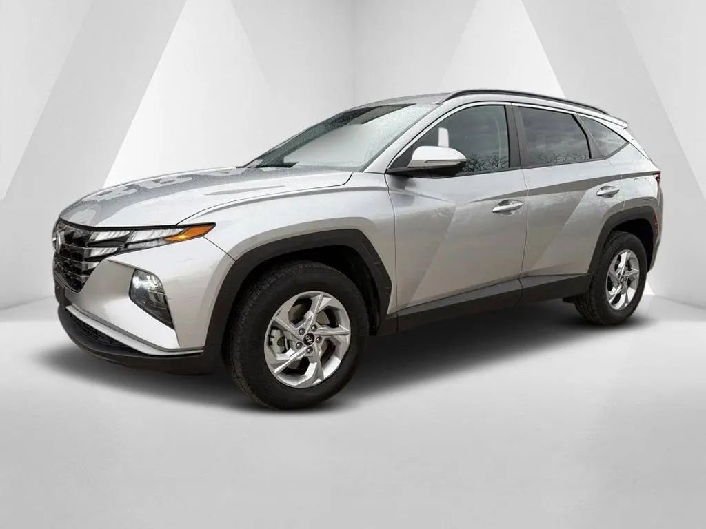 Used 2023 Hyundai Tucson SEL image 3
