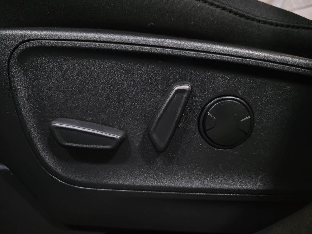 Used 2024 Ford Escape Active w/ Tech Pack #2 AWD/4WD image 29