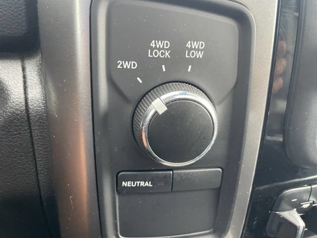 Used 2018 RAM 3500 Laramie w/ Sport Appearance Group AWD/4WD image 17