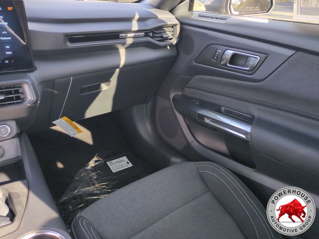 New 2026 Ford Mustang Coupe image 17