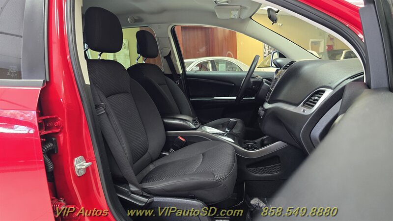 Used 2013 Dodge Journey American Value Package FWD image 16