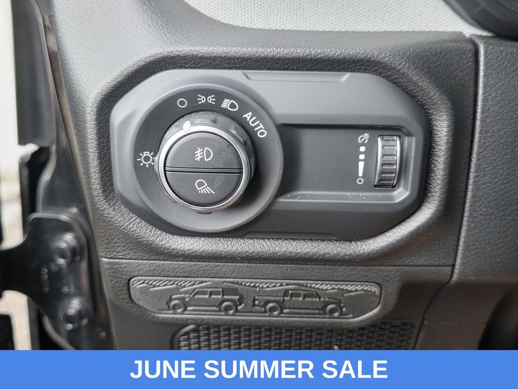 Used 2024 Jeep Gladiator Sport AWD/4WD image 26