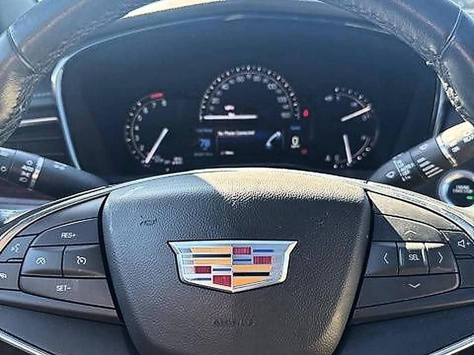 Used 2019 Cadillac XT5 Luxury image 13