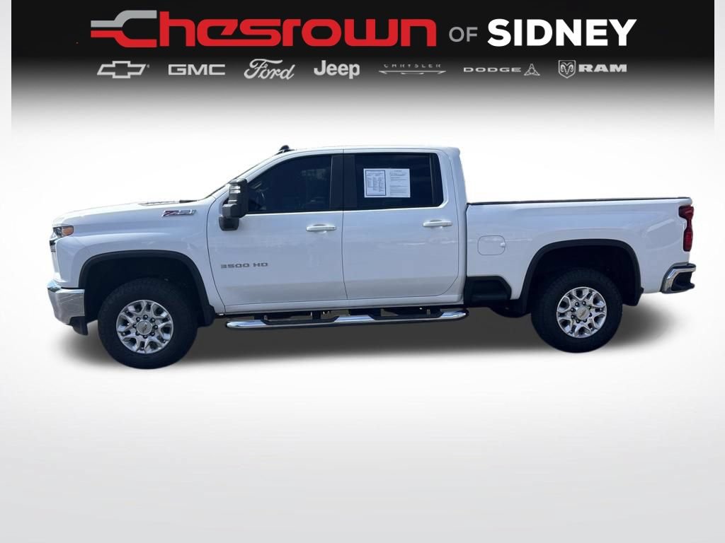 Used 2023 Chevrolet Silverado 3500 LT w/ Convenience Package AWD/4WD image 2