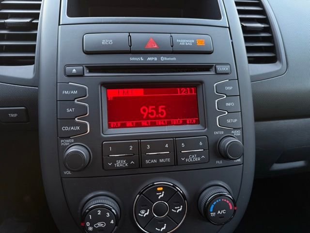 Used 2013 Kia Soul image 12