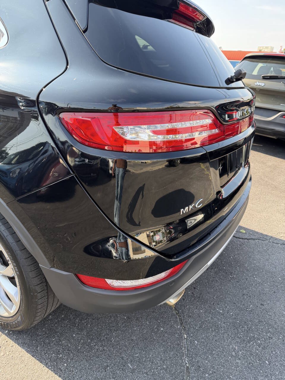 Used 2018 Lincoln MKC Select w/ Select Plus Package AWD/4WD image 15