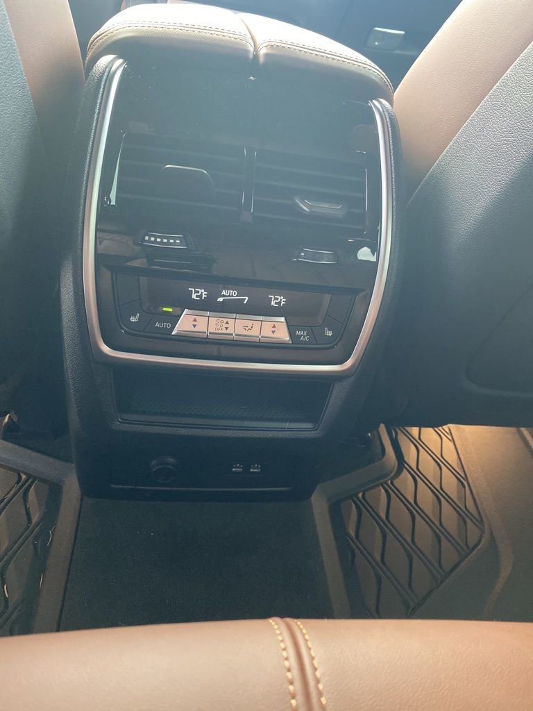 Used 2026 BMW X5 xDrive50e w/ M Sport Package image 13