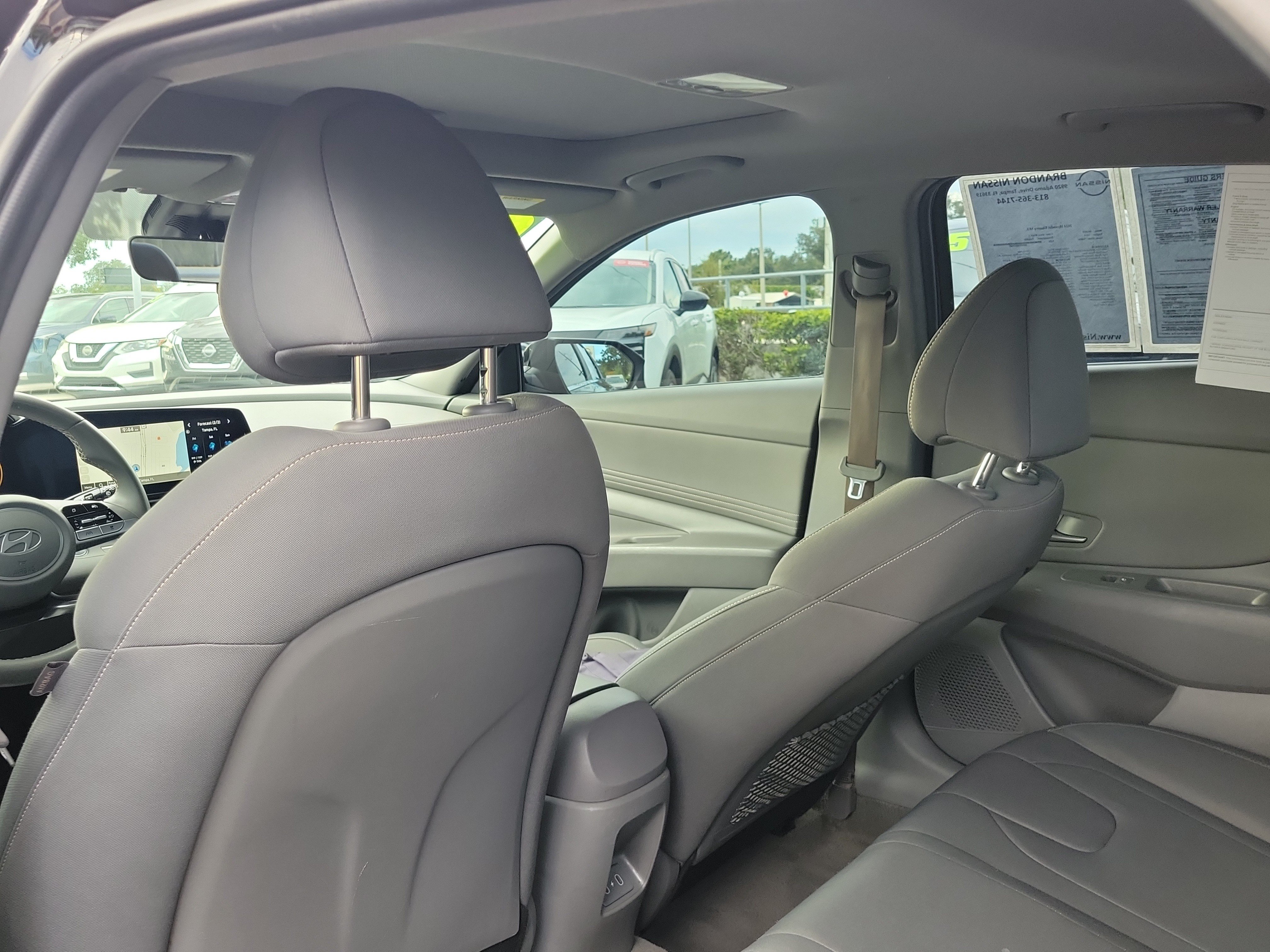 Used 2024 Hyundai Elantra SEL w/ Convenience Package FWD image 11