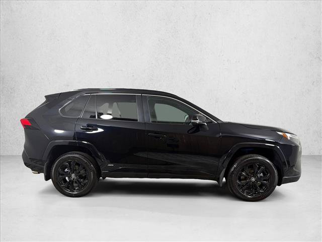 Used 2024 Toyota RAV4 SE AWD/4WD image 2