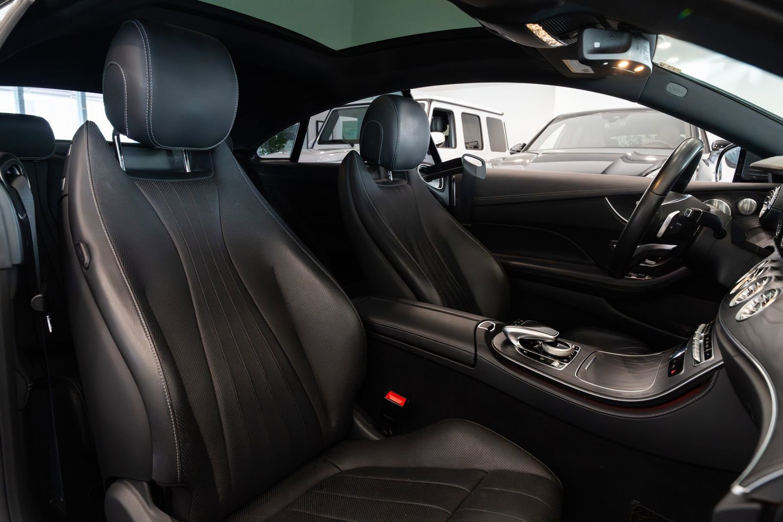 Used 2018 Mercedes-Benz E 400 Coupe image 9