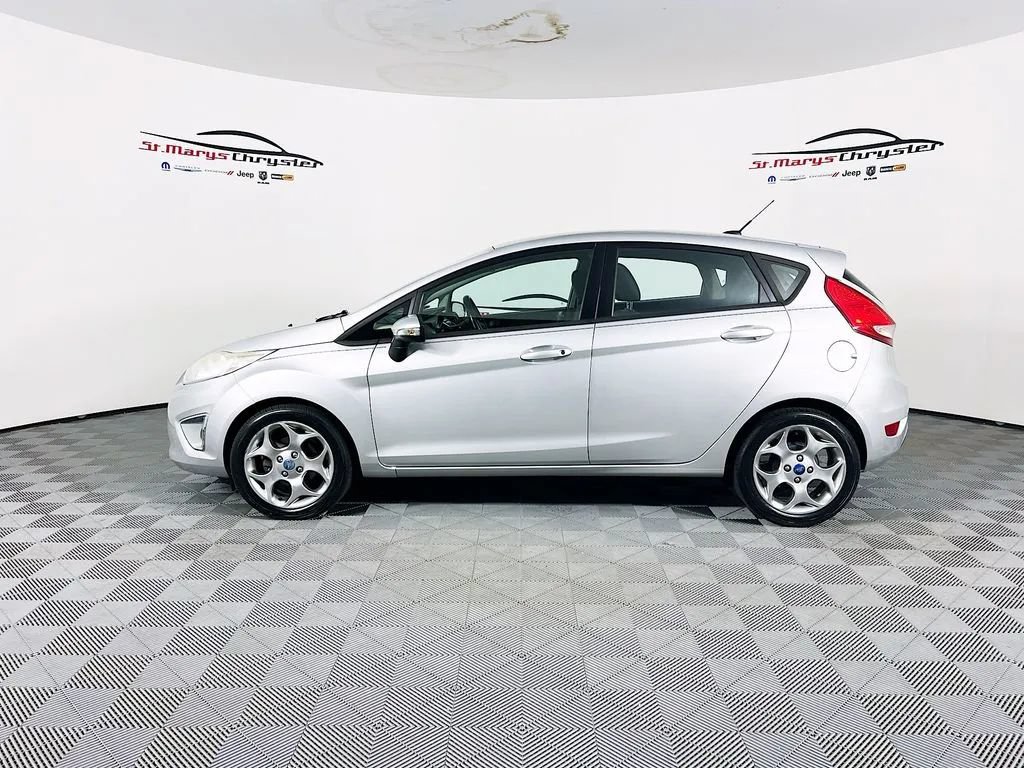 Used 2012 Ford Fiesta SES FWD image 5