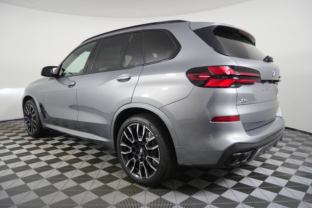 Used 2026 BMW X5 M60i w/ Executive Package AWD/4WD image 4