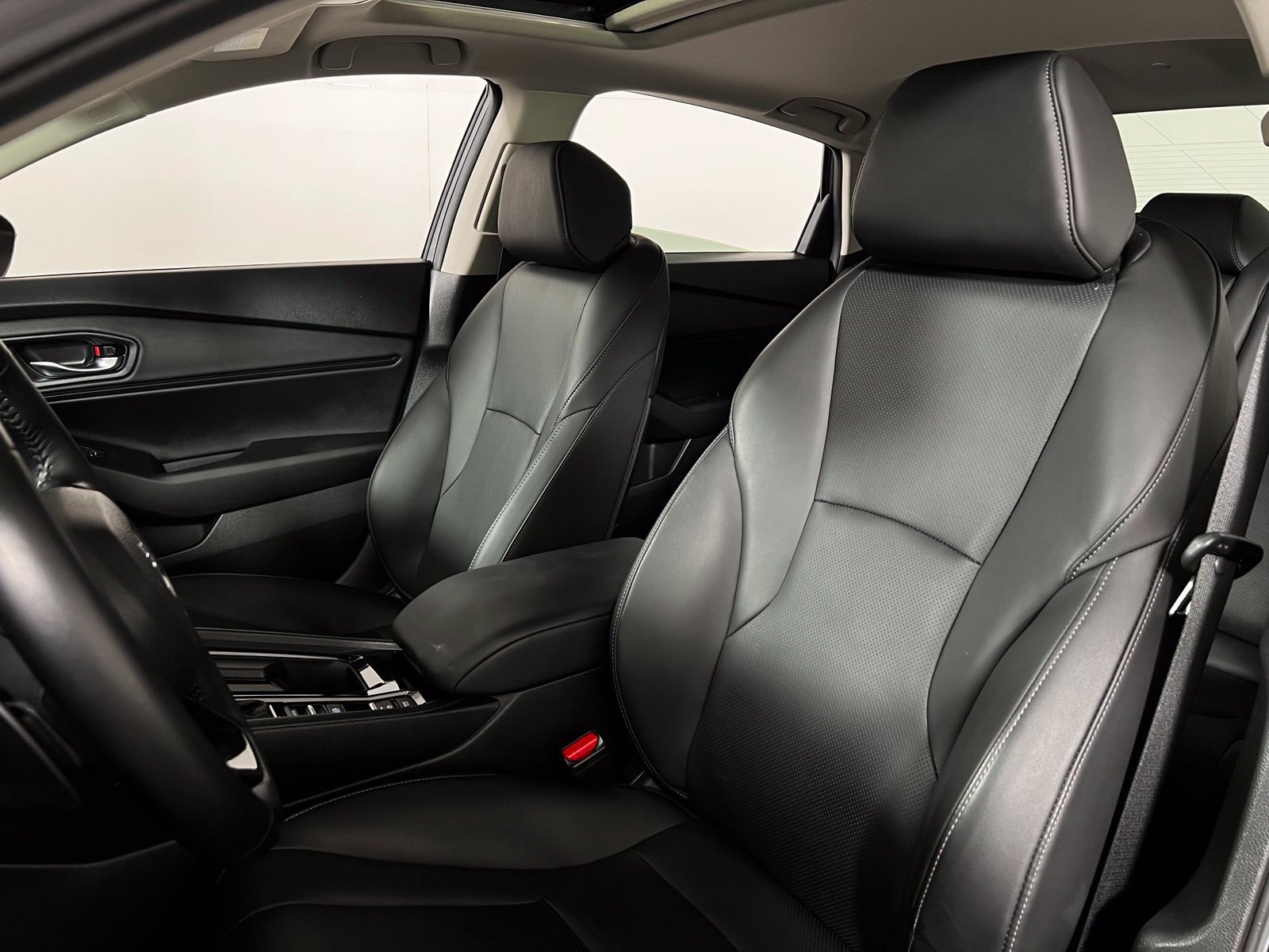 Used 2025 Honda Accord EX-L image 13