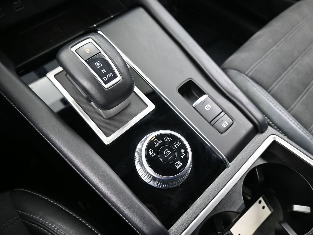 Used 2022 Mitsubishi Outlander SE image 32