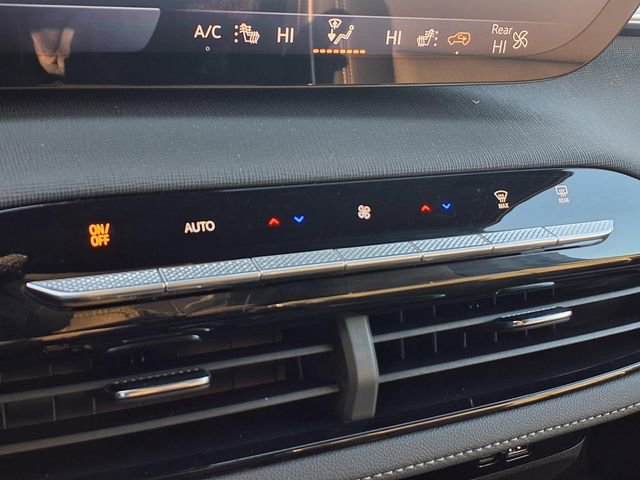 Certified 2025 Buick Enclave Preferred image 10