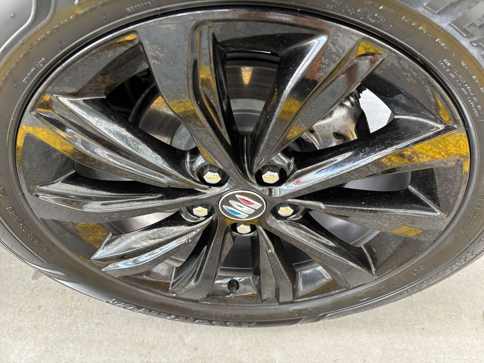 Used 2025 Buick Envista Sport Touring image 30