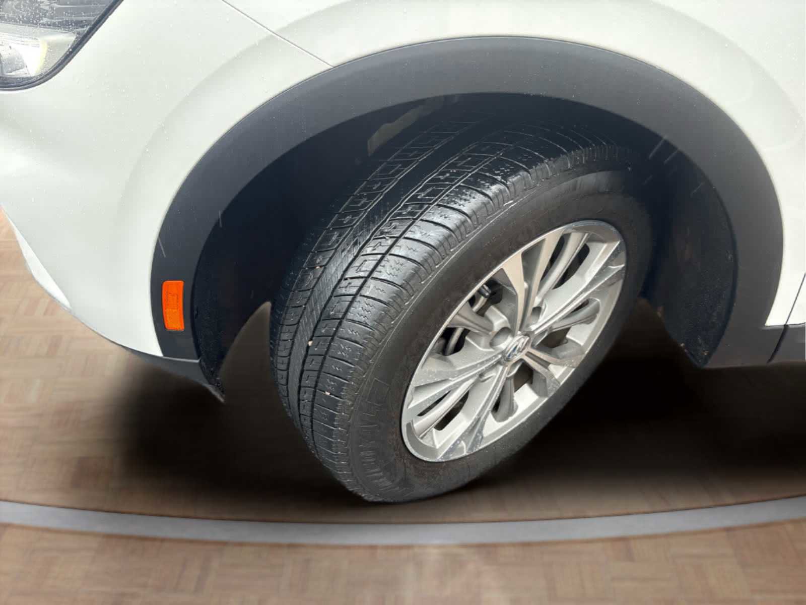 Used 2022 Buick Envision Preferred w/ Safety Package image 32