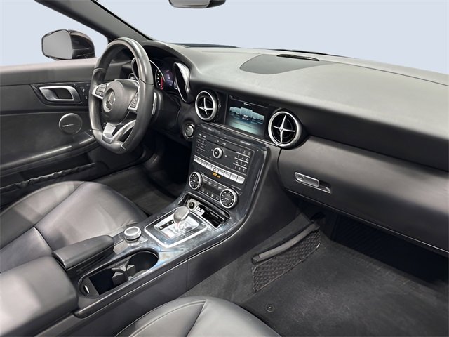 Used 2020 Mercedes-Benz SLC 300 image 14