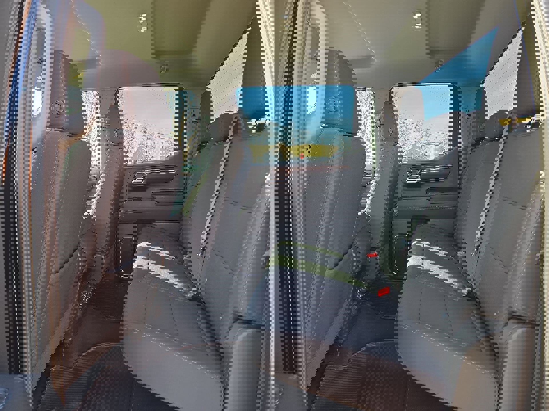 Used 2024 Chevrolet Silverado 1500 LT image 13