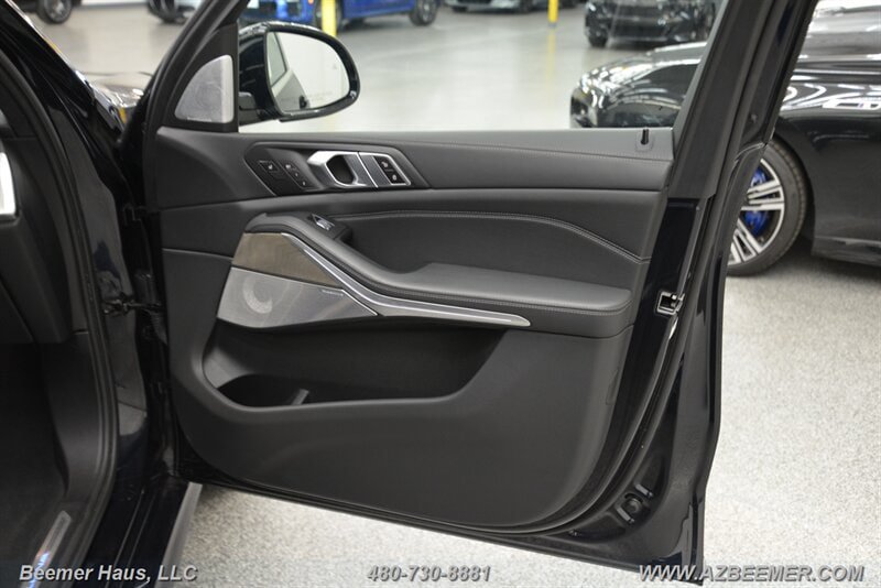 Used 2024 BMW ALPINA XB7 AWD/4WD image 47