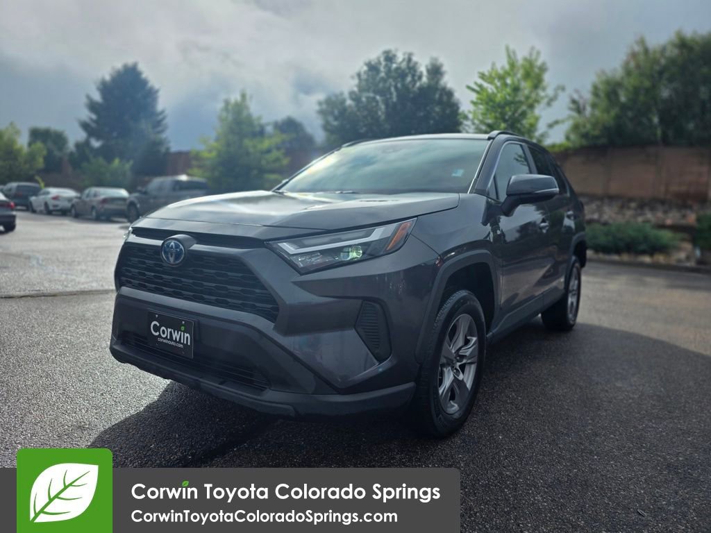 Used 2024 Toyota RAV4 XLE image 4