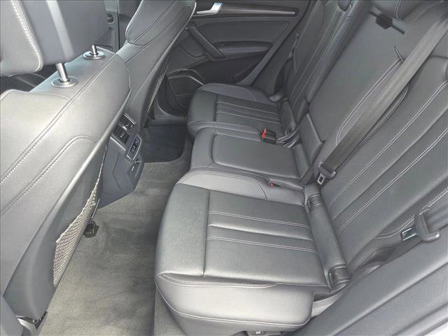 Certified 2025 Audi Q5 2.0T Premium Plus image 19