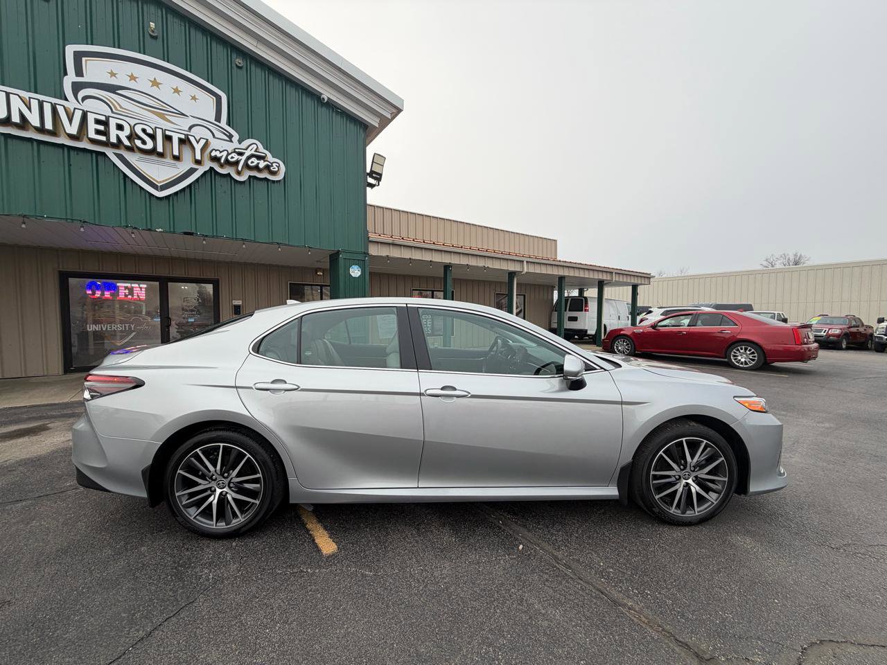 Used 2024 Toyota Camry XLE w/ Protection Package (Q2) (TMS) image 2