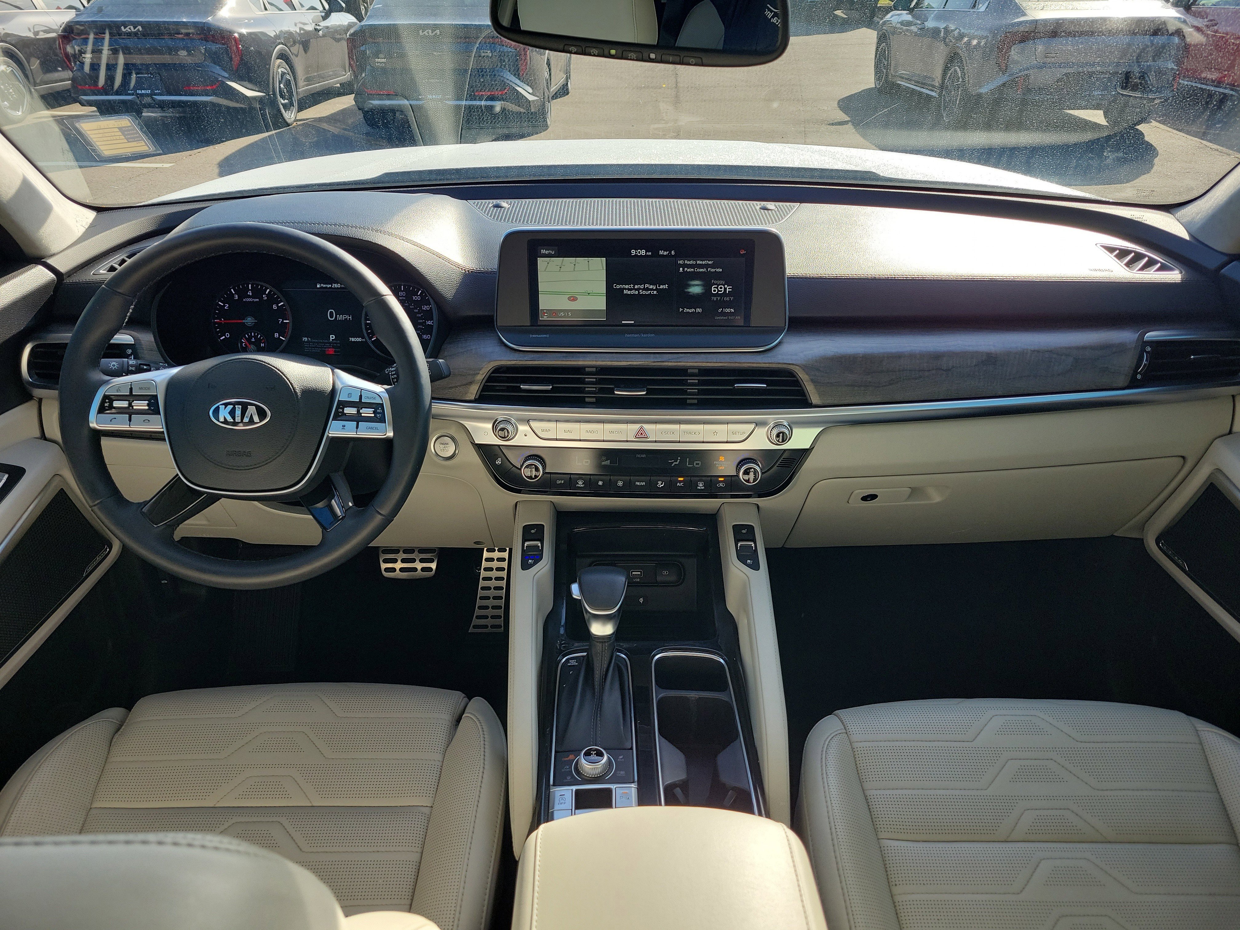 Used 2020 Kia Telluride SX w/ SX Prestige Package image 18