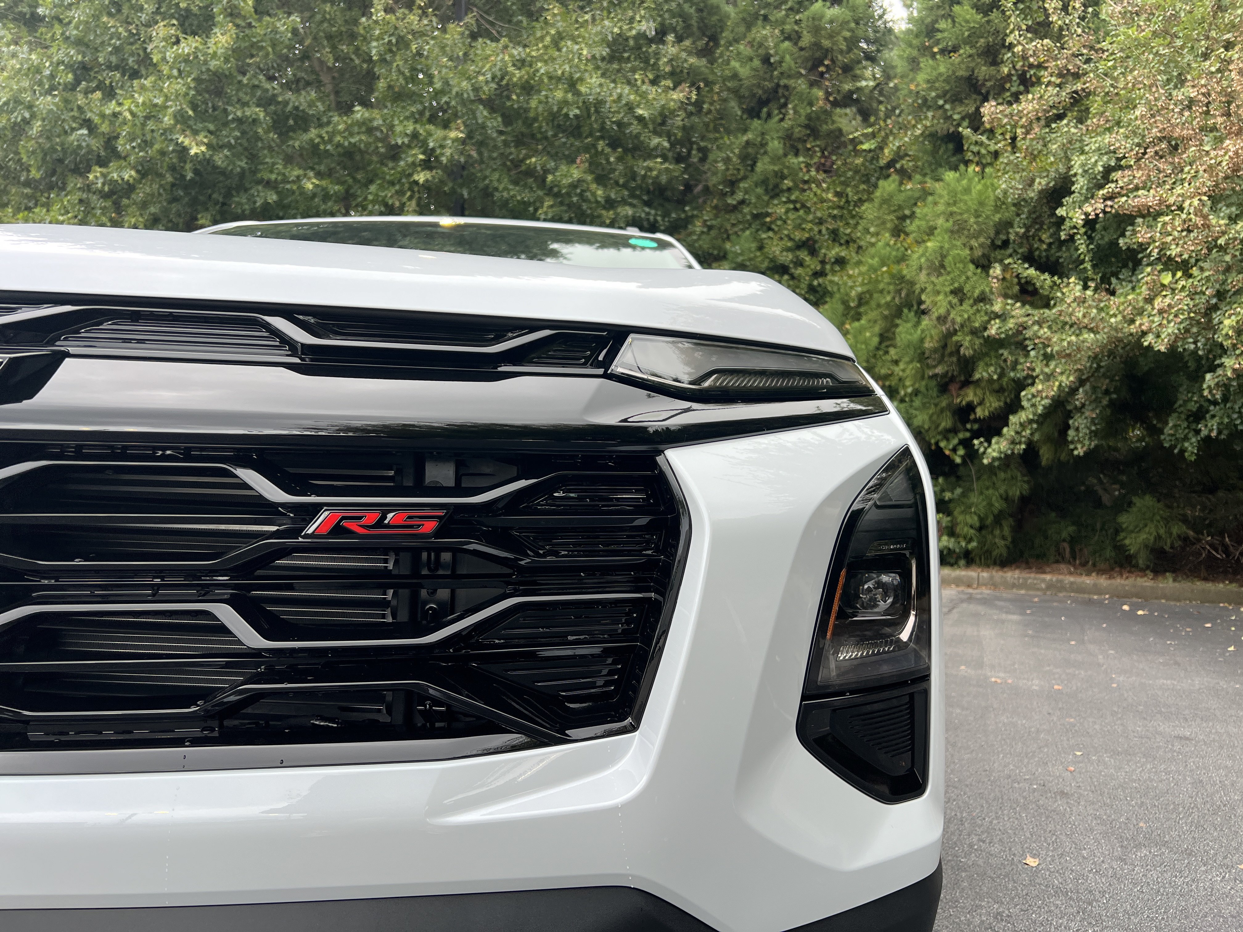 New 2027 Chevrolet Equinox RS FWD image 14