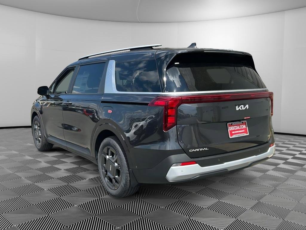 New 2026 Kia Carnival EX image 6