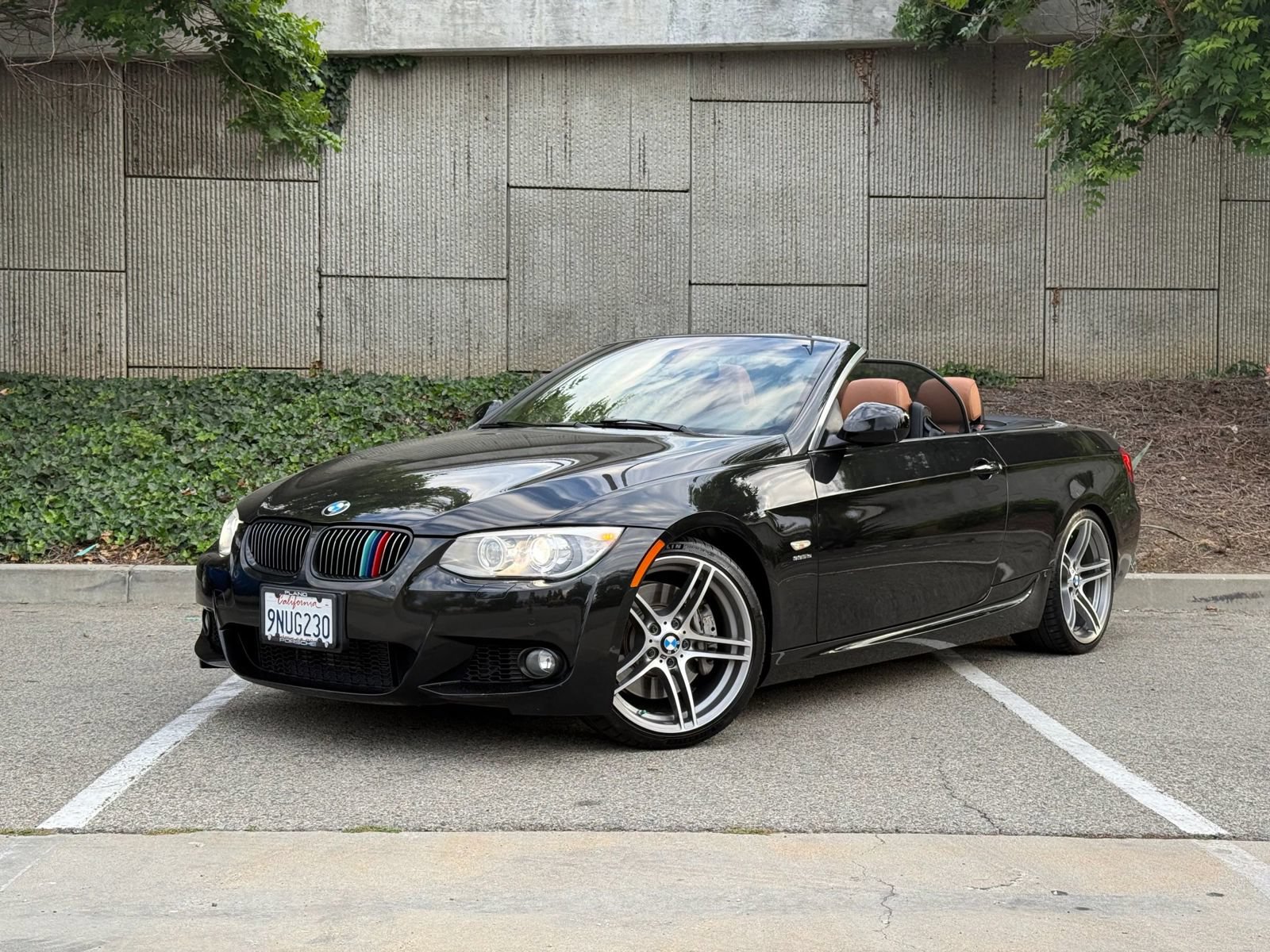 Used 2012 BMW 335is Convertible RWD image 3