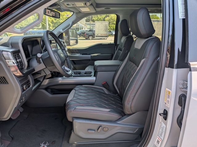New 2026 Ford F250 Lariat w/ Black Appearance Package AWD/4WD image 9