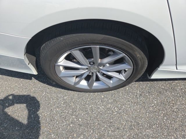 Used 2021 Honda Accord LX image 17