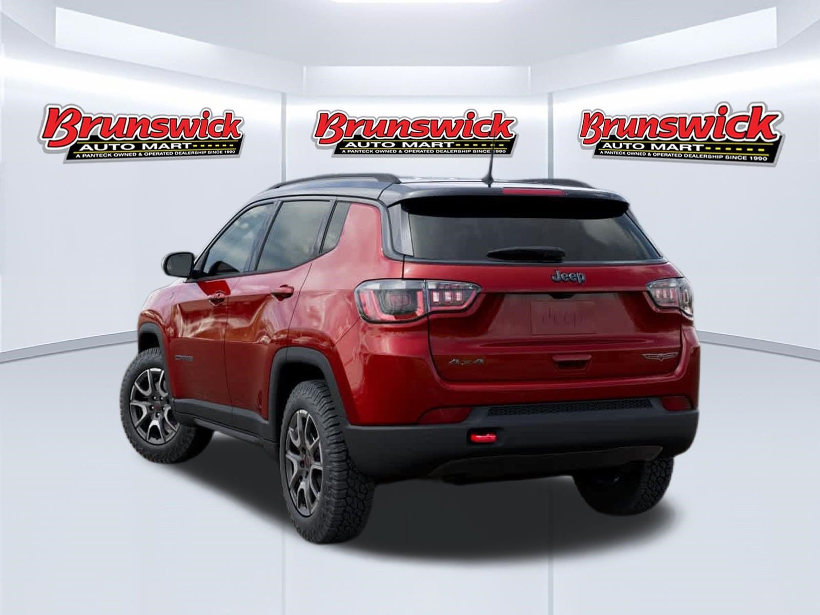 New 2026 Jeep Compass Trailhawk AWD/4WD image 3