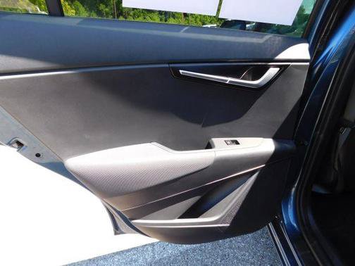 Used 2023 Kia Niro Wind FWD image 12