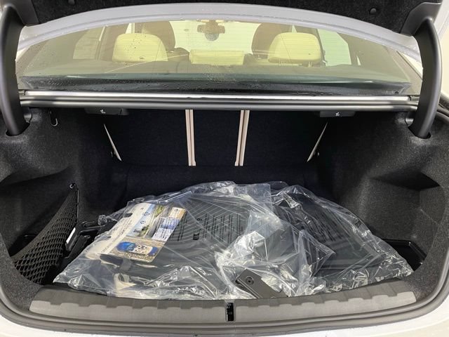 New 2026 BMW 330i xDrive Sedan w/ Premium Package AWD/4WD image 16