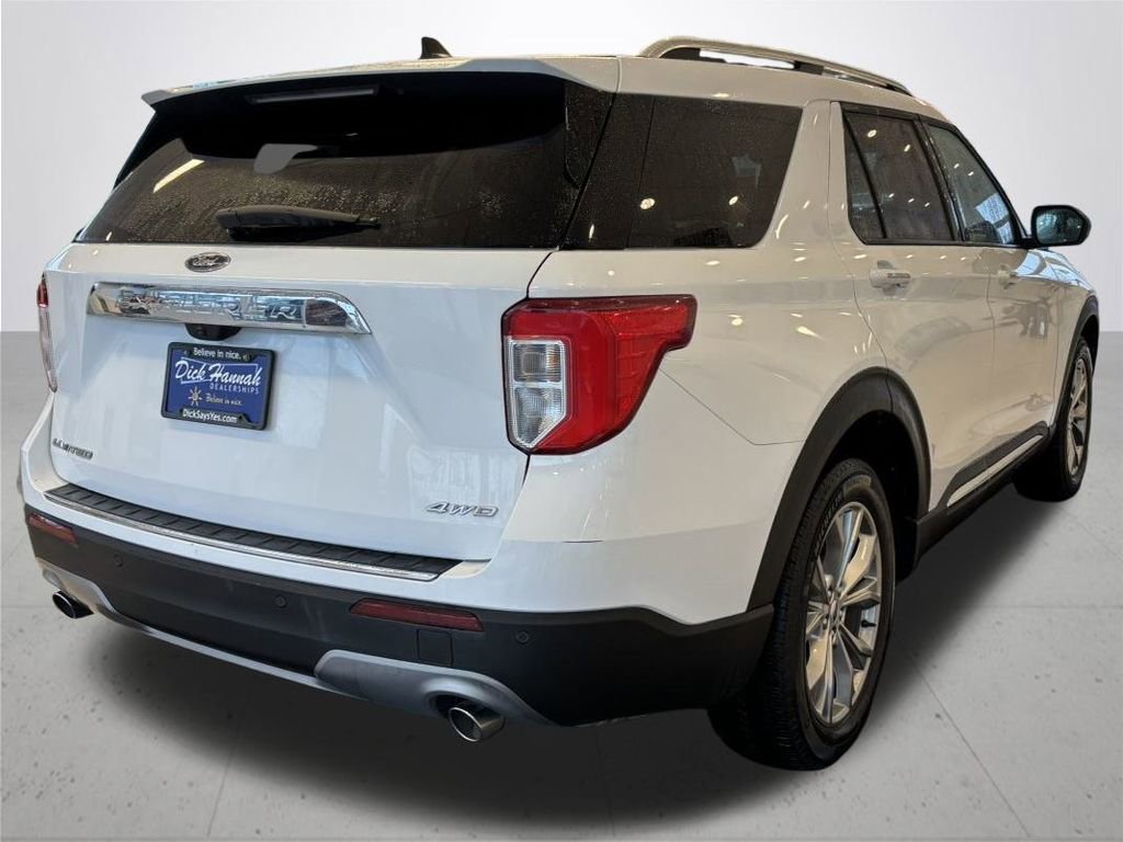 Used 2023 Ford Explorer Limited image 7