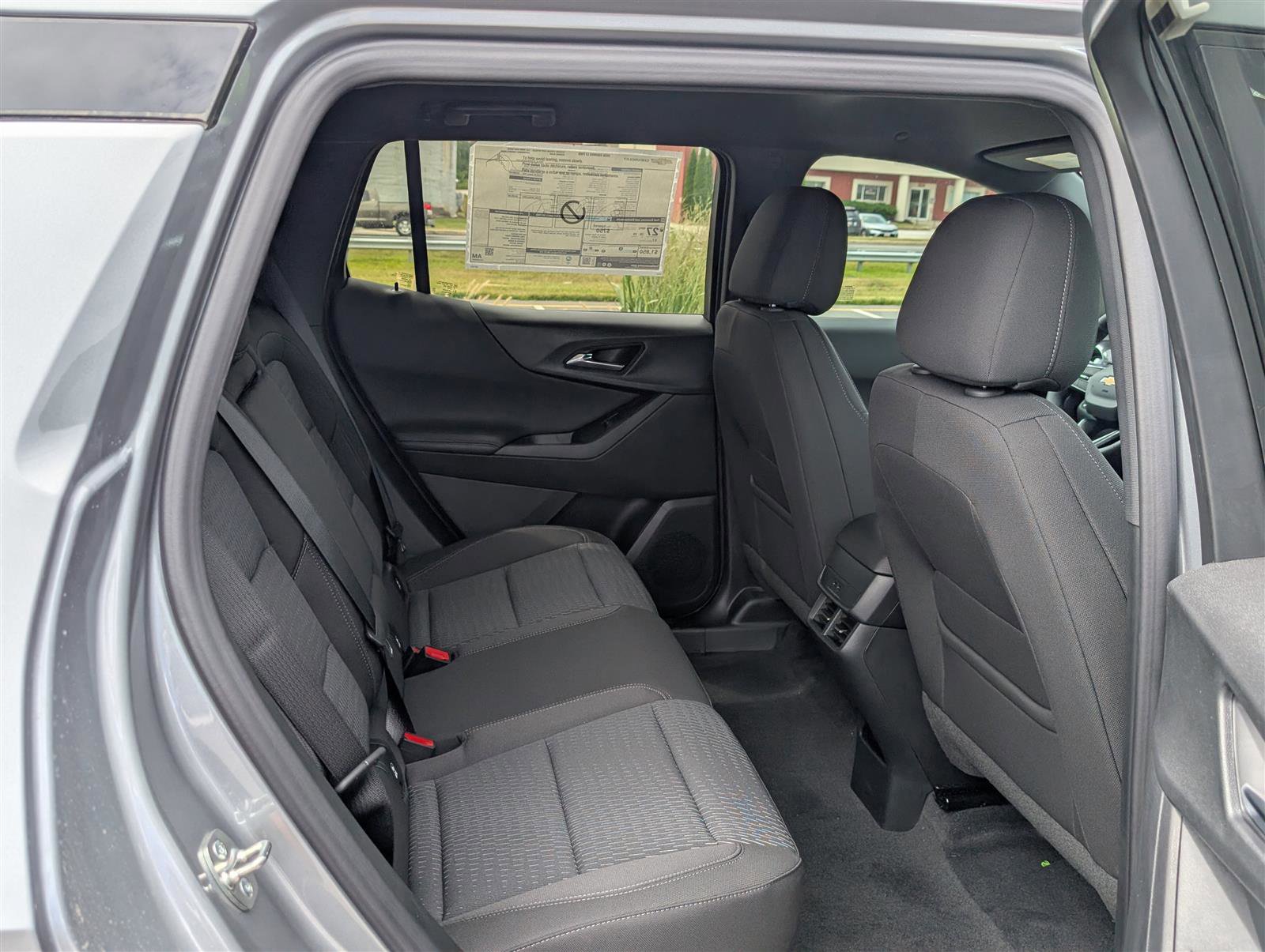 New 2026 Chevrolet Equinox LT image 7