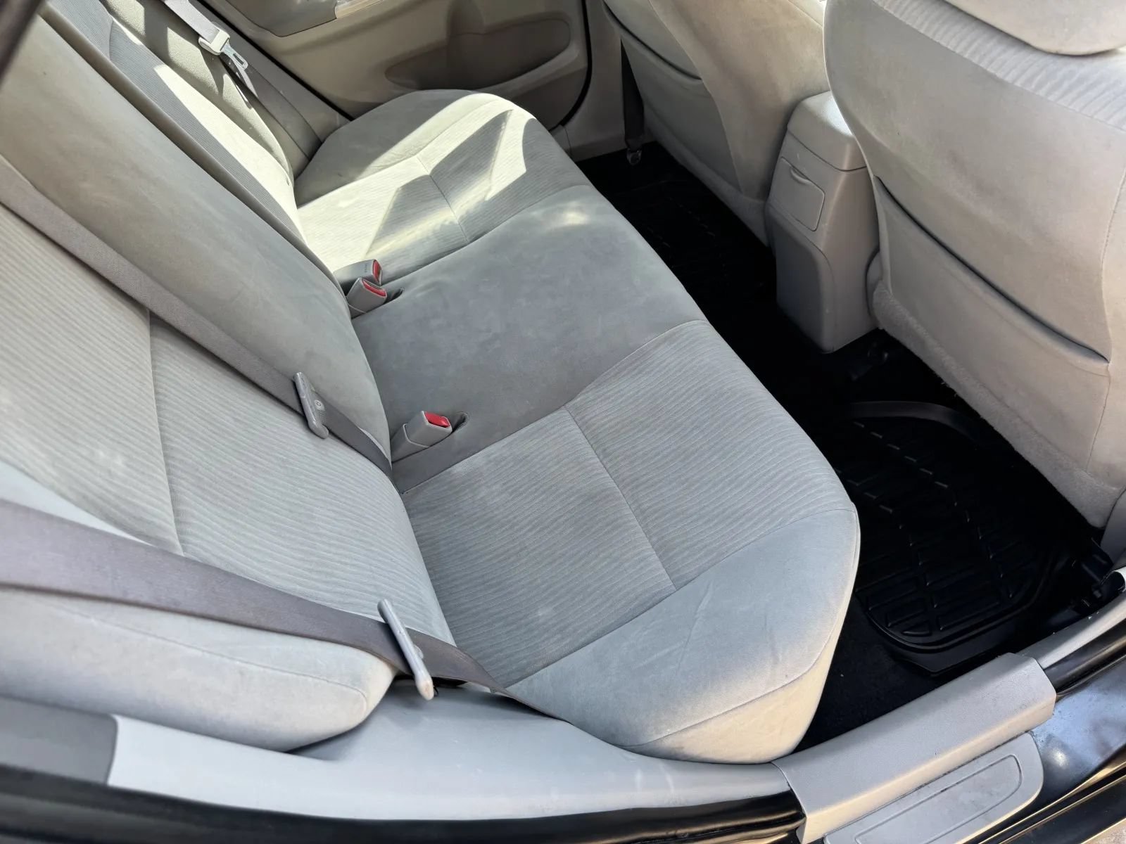 Used 2010 Toyota Corolla LE FWD image 31