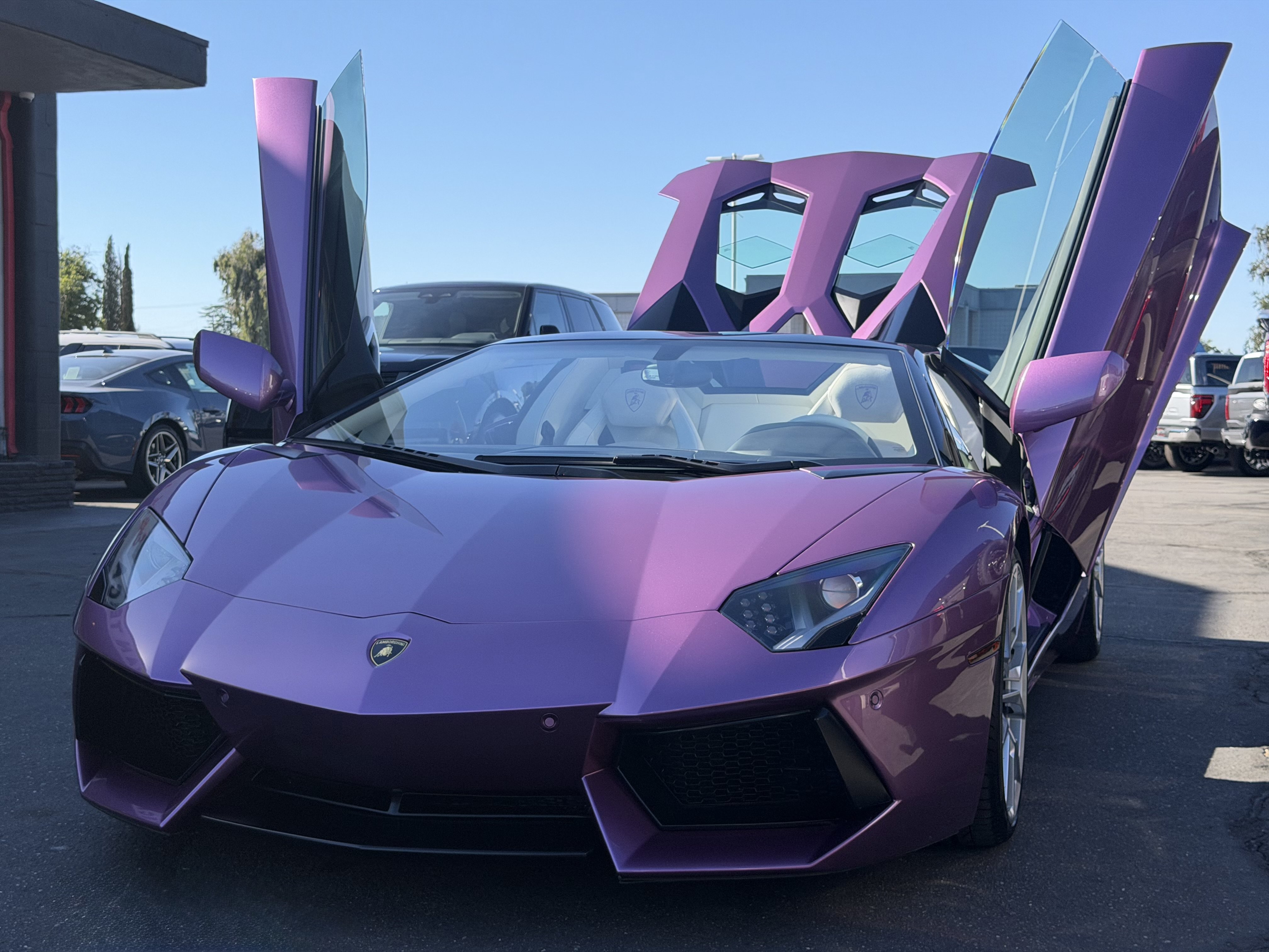 Used 2015 Lamborghini Aventador LP 700-4 AWD/4WD image 2