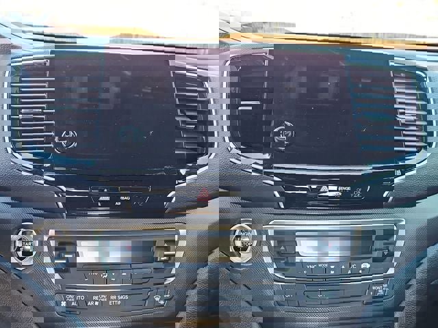 Used 2023 Honda Passport TrailSport image 23