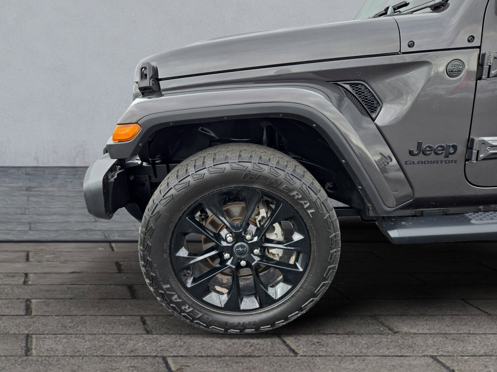 Used 2022 Jeep Gladiator Sport AWD/4WD image 26