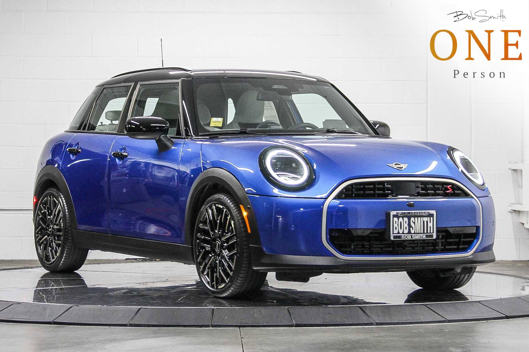 Used 2026 MINI Cooper S FWD image 1