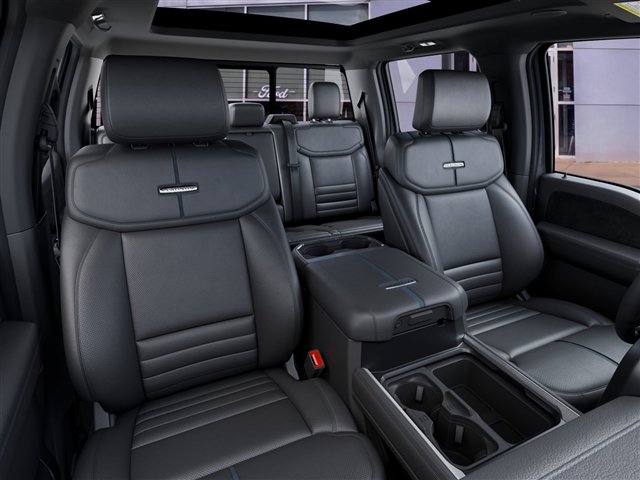 New 2027 Ford F250 Platinum w/ Tremor Off-Road Package AWD/4WD image 10
