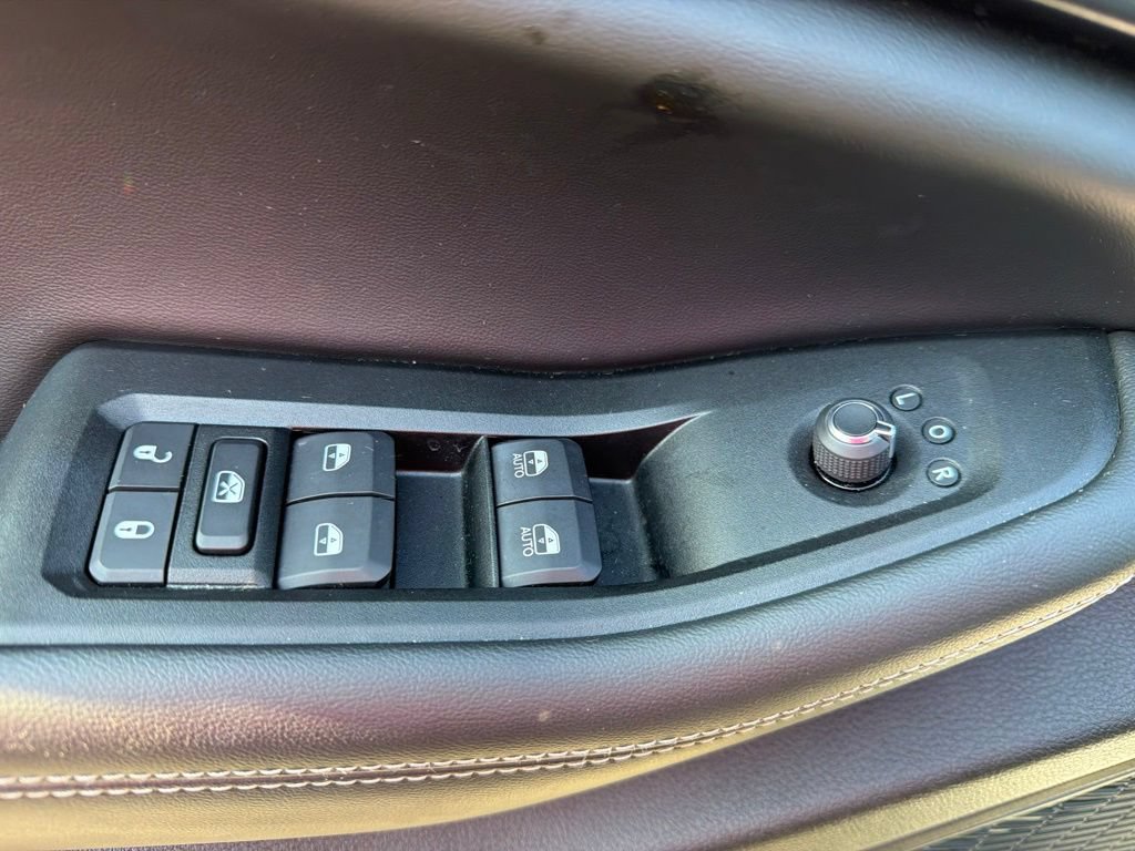 Used 2025 Jeep Grand Cherokee L Laredo AWD/4WD image 17