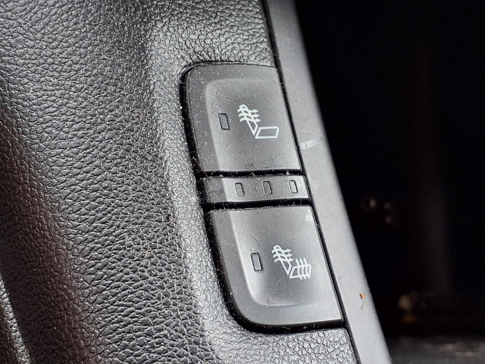 Used 2019 GMC Acadia SLT AWD/4WD image 25