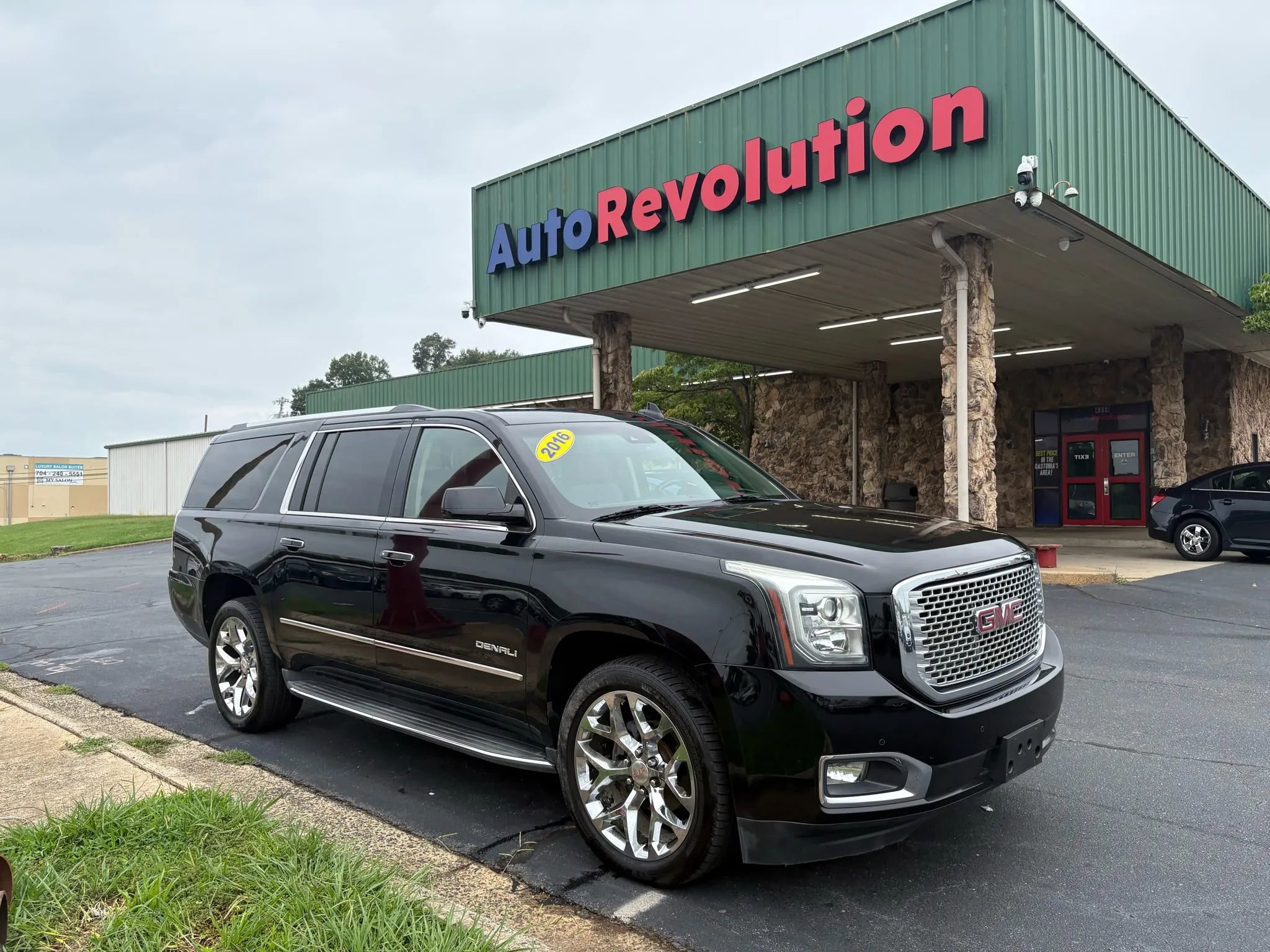 Used 2016 GMC Yukon XL Denali w/ Open Road Package