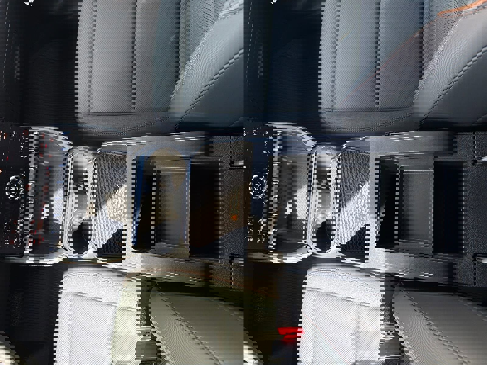 New 2026 GMC Terrain AT4 image 28