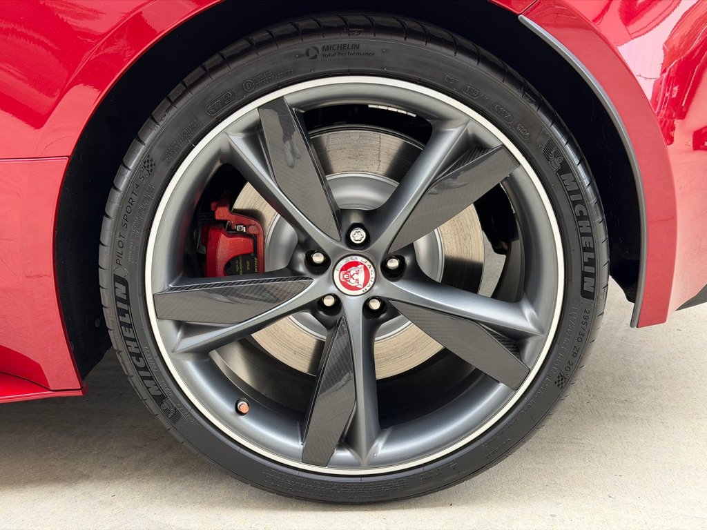 Used 2016 Jaguar F-TYPE R AWD/4WD image 18